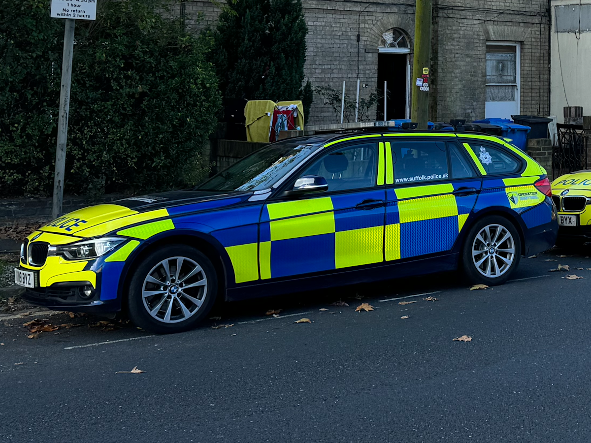 A Sentinel police car on Norwich Road